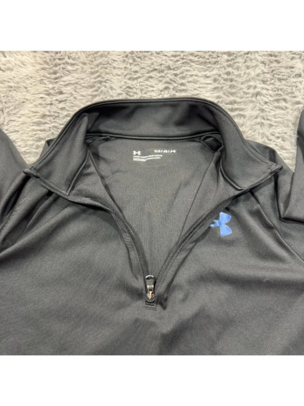 Under Armour UA Tech Shirt Boys YL Black Polyester Performance Activewear Loose